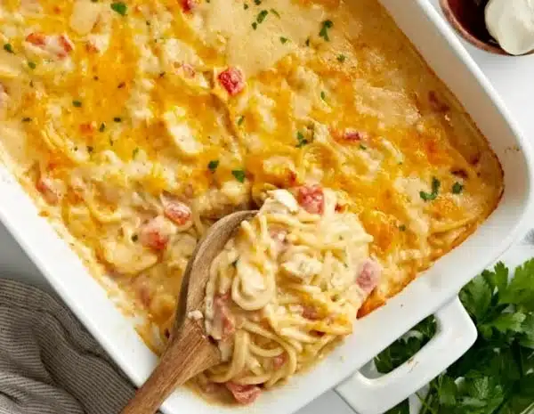 Delicious easy chicken spaghetti served in a bowl for dinner