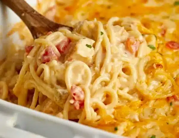 Easy Chicken Spaghetti - Dinner Idea