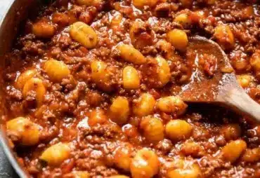 Easy stovetop gnocchi lasagna with layers of cheese and sauce