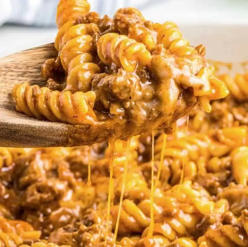 Enchilada Pasta Recipe for a Quick Dinner | Beef Pasta Recipes, Beef Casserole Recipes, Enchilada Recipes
